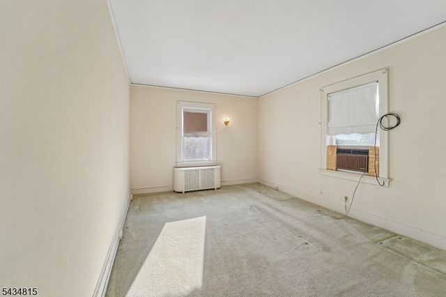 124 Walker Rd, West Orange Twp., NJ 07052