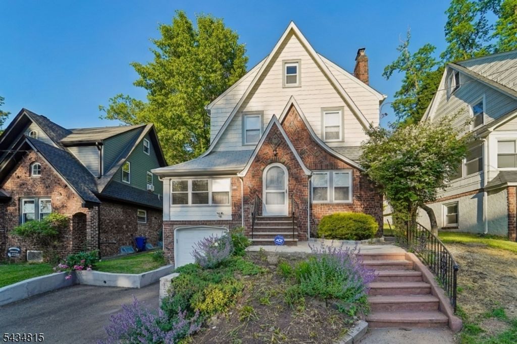 124 Walker Rd, West Orange Twp., NJ 07052