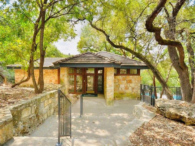 4711 Spicewood Springs RD 2-212, Austin, TX 78759