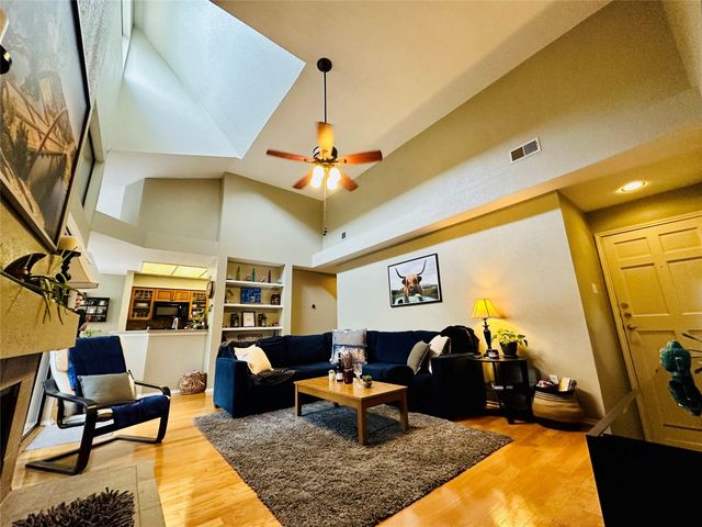 4711 Spicewood Springs RD 2-212, Austin, TX 78759