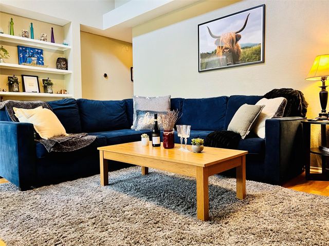 4711 Spicewood Springs RD 2-212, Austin, TX 78759