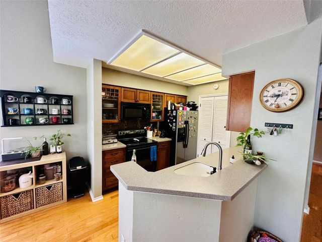 4711 Spicewood Springs RD 2-212, Austin, TX 78759