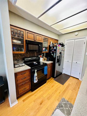 4711 Spicewood Springs RD 2-212, Austin, TX 78759