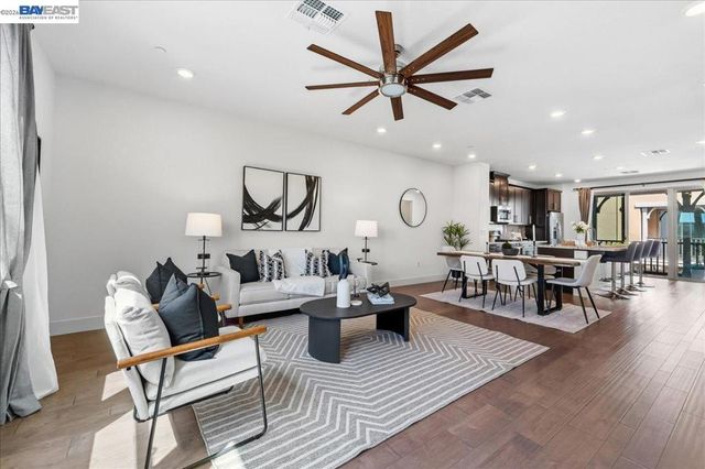 3910 Scottfield St, Dublin, CA 94568