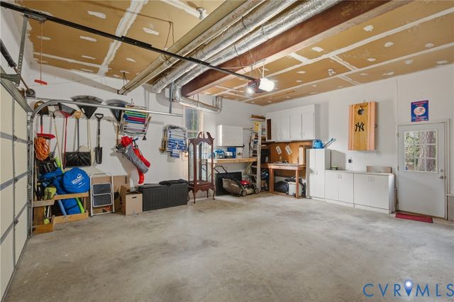 10311 Aynhoe Ct, Mechanicsville, VA 23116