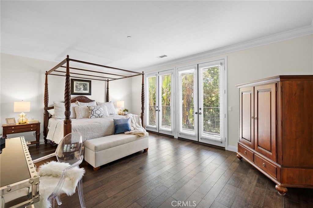 Image 24 of property listing at 110 Plaza Via Sol, San Clemente, CA 92673