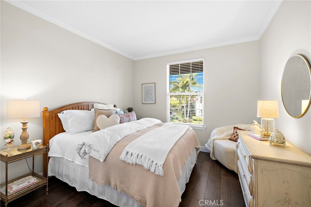 Image 33 of property listing at 110 Plaza Via Sol, San Clemente, CA 92673