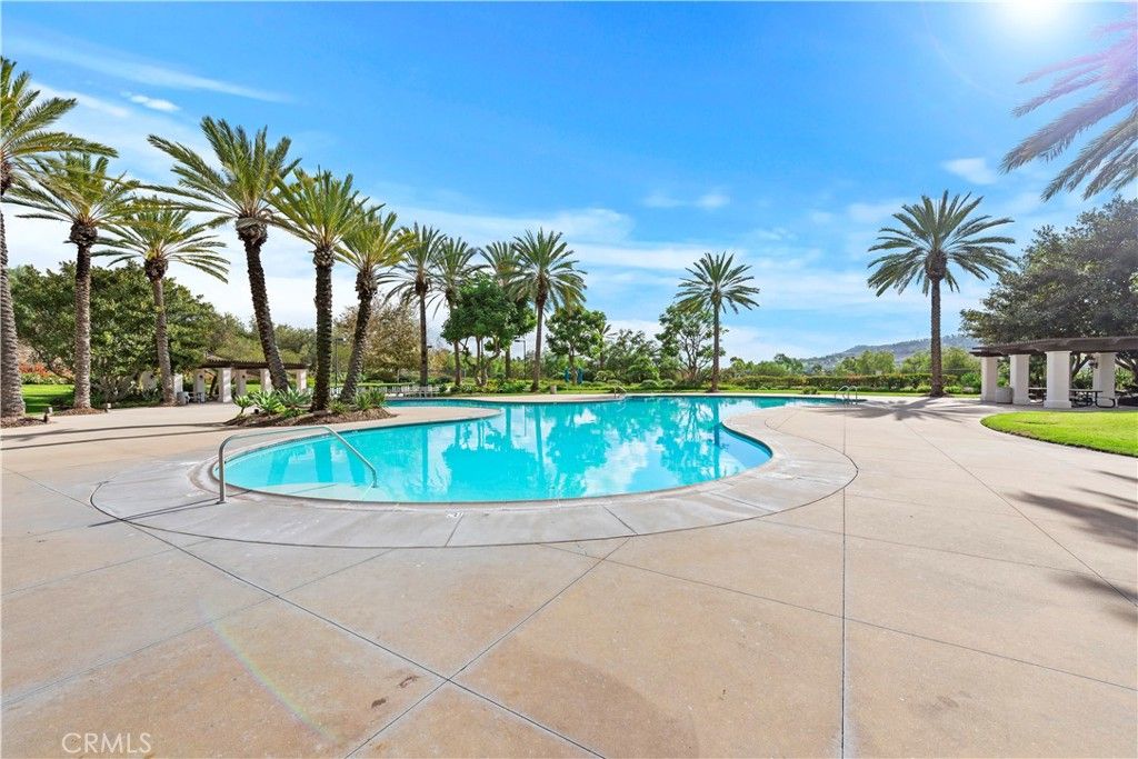 Image 45 of property listing at 110 Plaza Via Sol, San Clemente, CA 92673