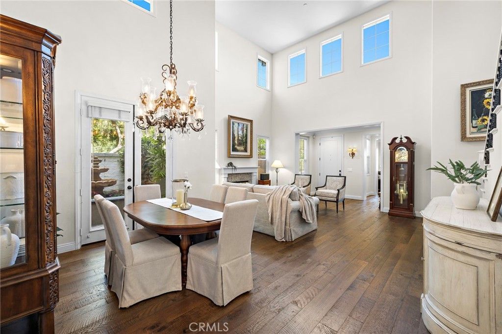 Image 6 of property listing at 110 Plaza Via Sol, San Clemente, CA 92673