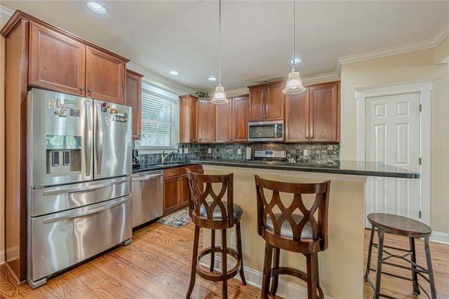 2084 Marshalls Lane, Atlanta, GA 30316