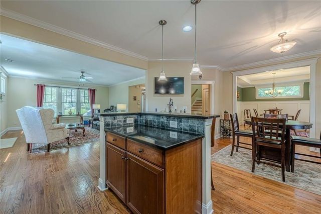 2084 Marshalls Lane, Atlanta, GA 30316