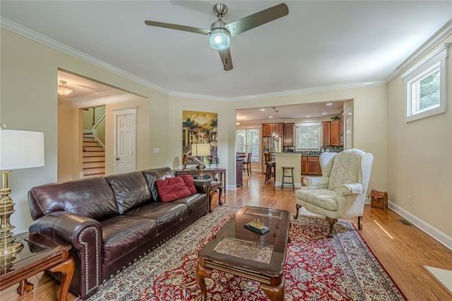 2084 Marshalls Lane, Atlanta, GA 30316