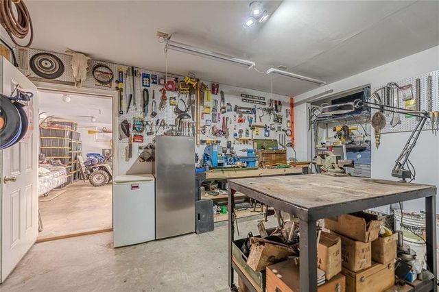 2084 Marshalls Lane, Atlanta, GA 30316