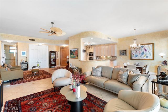 1079 Bald Eagle DR N402, Marco Island, FL 34145