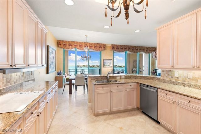 1079 Bald Eagle DR N402, Marco Island, FL 34145