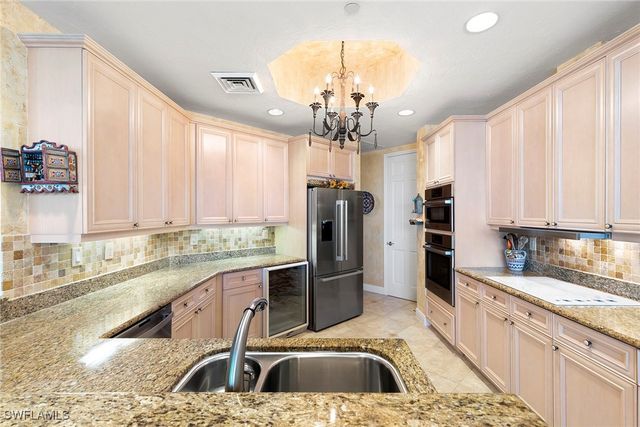 1079 Bald Eagle DR N402, Marco Island, FL 34145