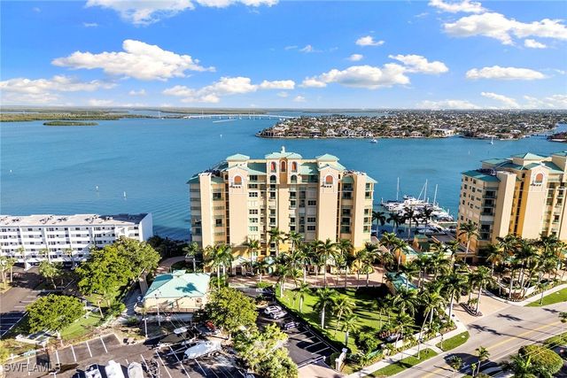 1079 Bald Eagle DR N402, Marco Island, FL 34145