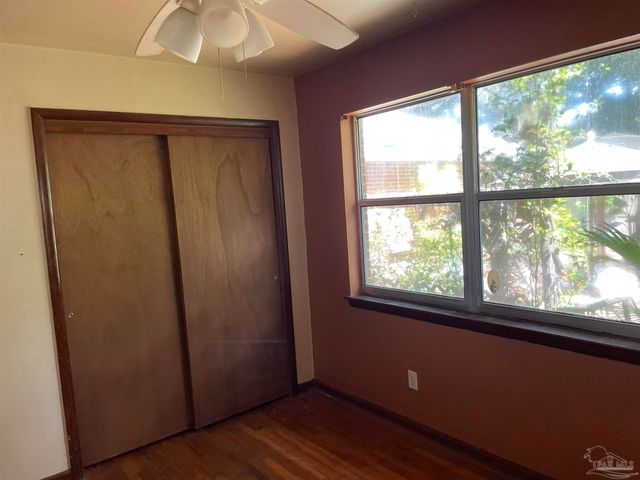 5921 Count Rd, Pensacola, FL 32503