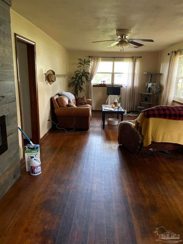 5921 Count Rd, Pensacola, FL 32503