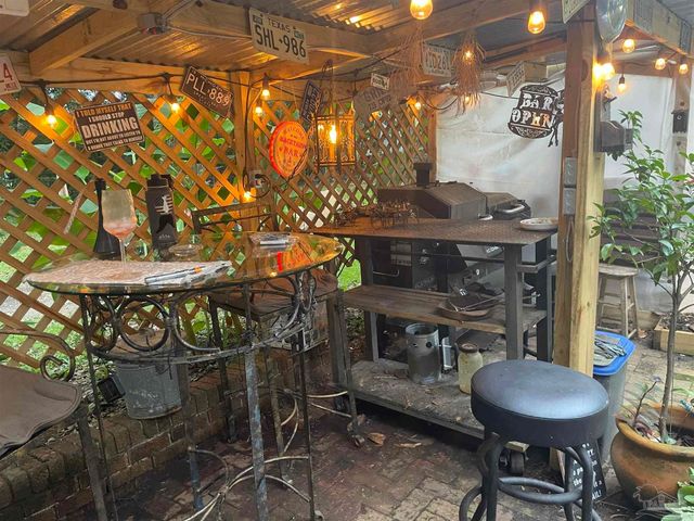 5921 Count Rd, Pensacola, FL 32503