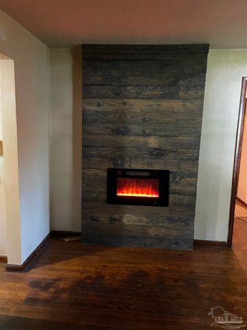 5921 Count Rd, Pensacola, FL 32503