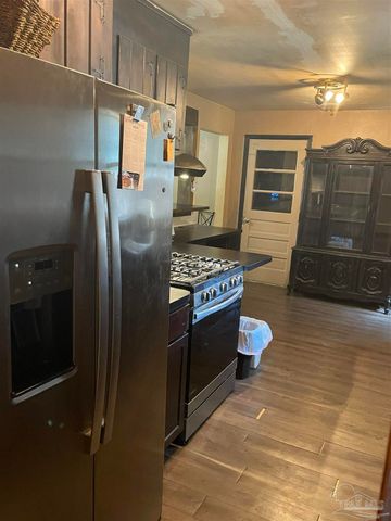 5921 Count Rd, Pensacola, FL 32503