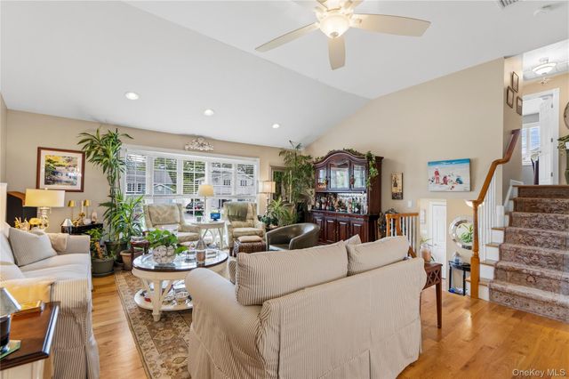 39 Brewster Road W, Massapequa, NY 11758