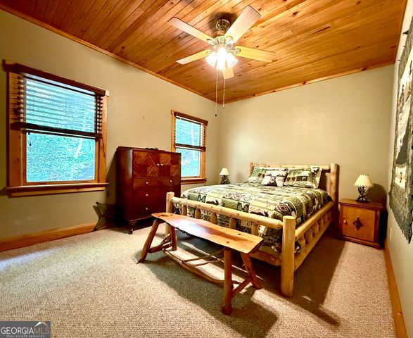 922 Amys Ford Trail, Cleveland, GA 30528