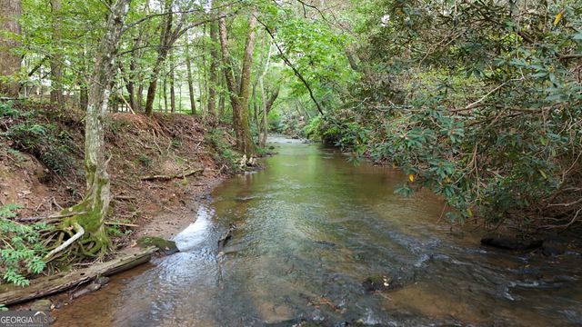 922 Amys Ford Trail, Cleveland, GA 30528