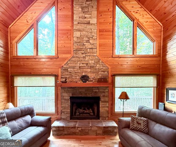 922 Amys Ford Trail, Cleveland, GA 30528