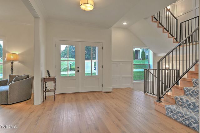 1116 Mountain Vista Pvt Drive, Bristol, TN 37620