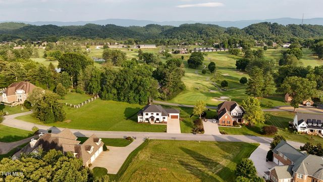 1116 Mountain Vista Pvt Drive, Bristol, TN 37620