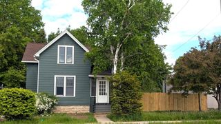 2316 Oregon STREET, Oshkosh, WI 54902