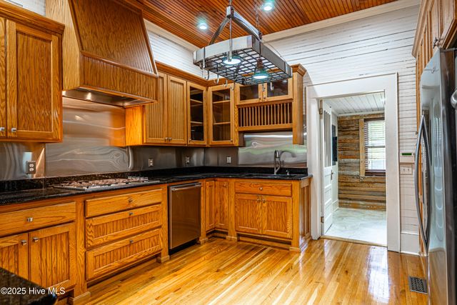 505 N Madison Street, Whiteville, NC 28472