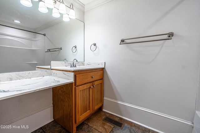 505 N Madison Street, Whiteville, NC 28472