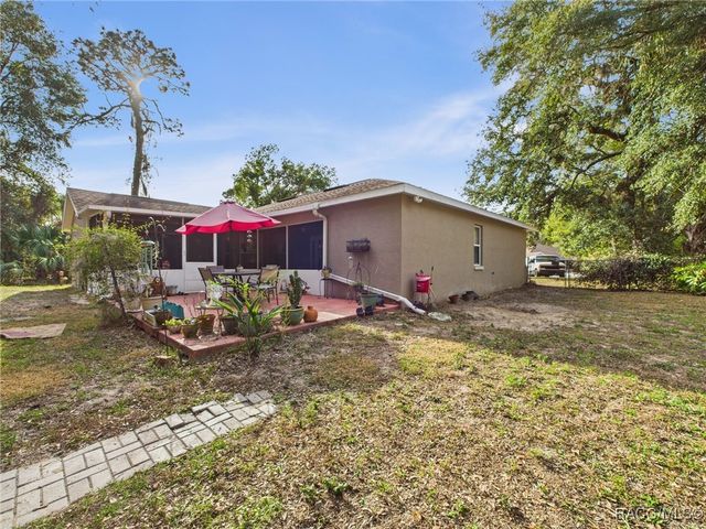 5525 N Watergap Point, Crystal River, FL 34428