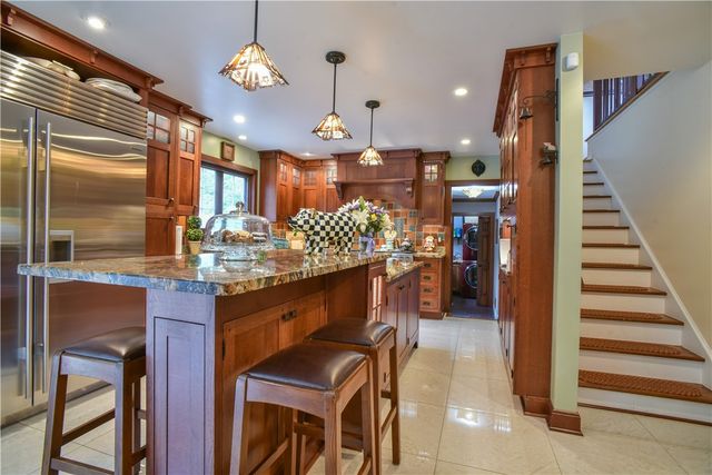 7160 Gillis Road, Victor, NY 14564