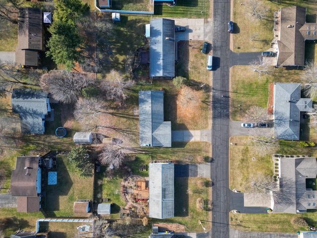 4311 AUGUSTINE AVENUE, Weston, WI 54476