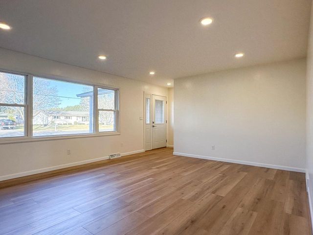 4311 AUGUSTINE AVENUE, Weston, WI 54476