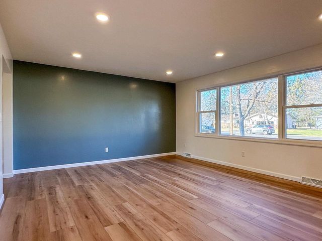 4311 AUGUSTINE AVENUE, Weston, WI 54476