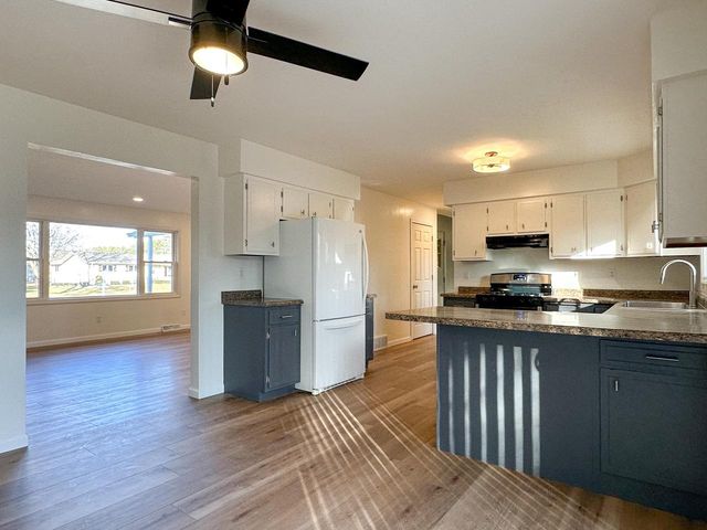 4311 AUGUSTINE AVENUE, Weston, WI 54476