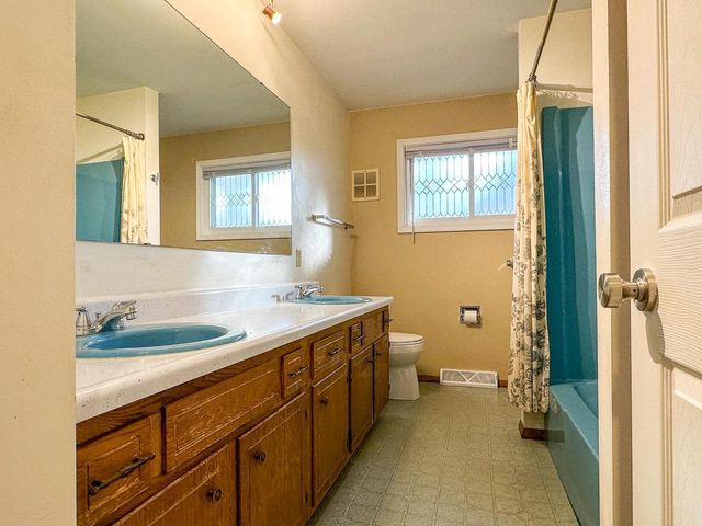 4311 AUGUSTINE AVENUE, Weston, WI 54476