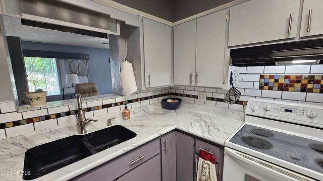 5704 E DODGE Street, Mesa, AZ 85205