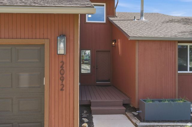 2092 E 11270 S, Sandy, UT 84092
