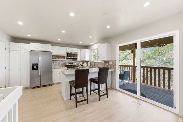 2092 E 11270 S, Sandy, UT 84092