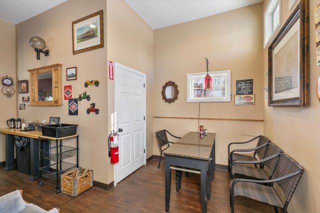 30 Railroad Ave, Haverhill, MA 01835