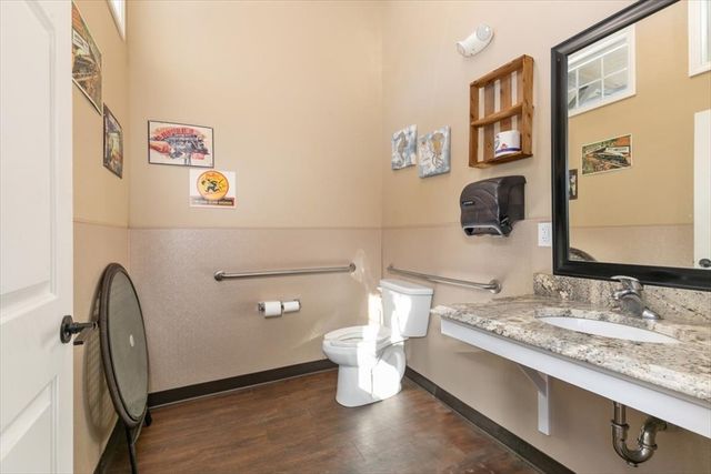 30 Railroad Ave, Haverhill, MA 01835