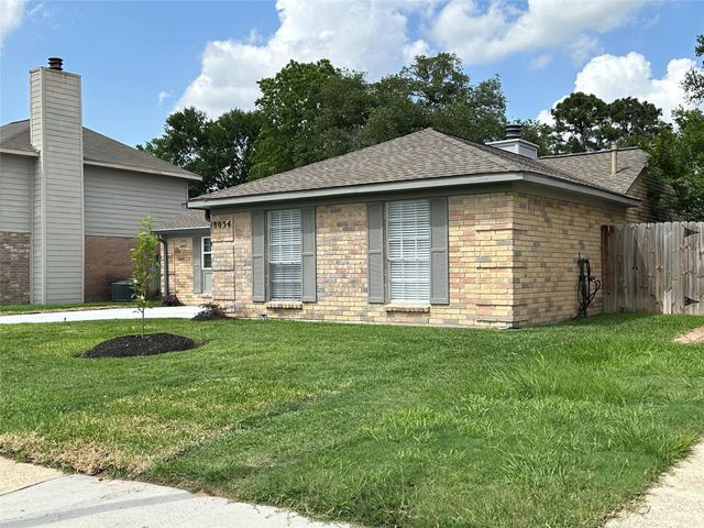 18034 Garden Manor Drive, Houston, TX 77084