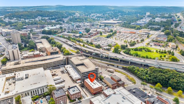 61 Field Street 104, Waterbury, CT 06702