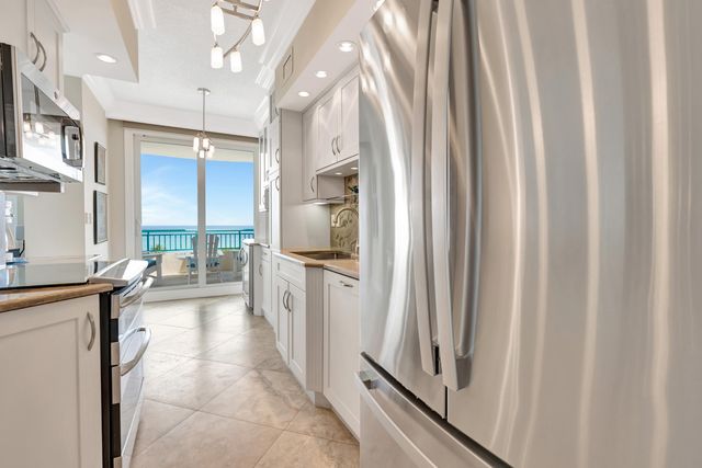 2000 S Highway A1a N507, Jupiter, FL 33477